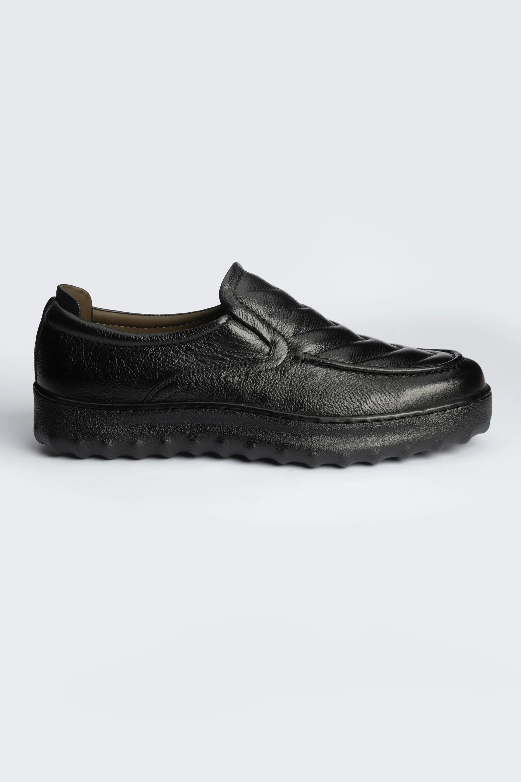 MONTAVELLE SLIP ONS