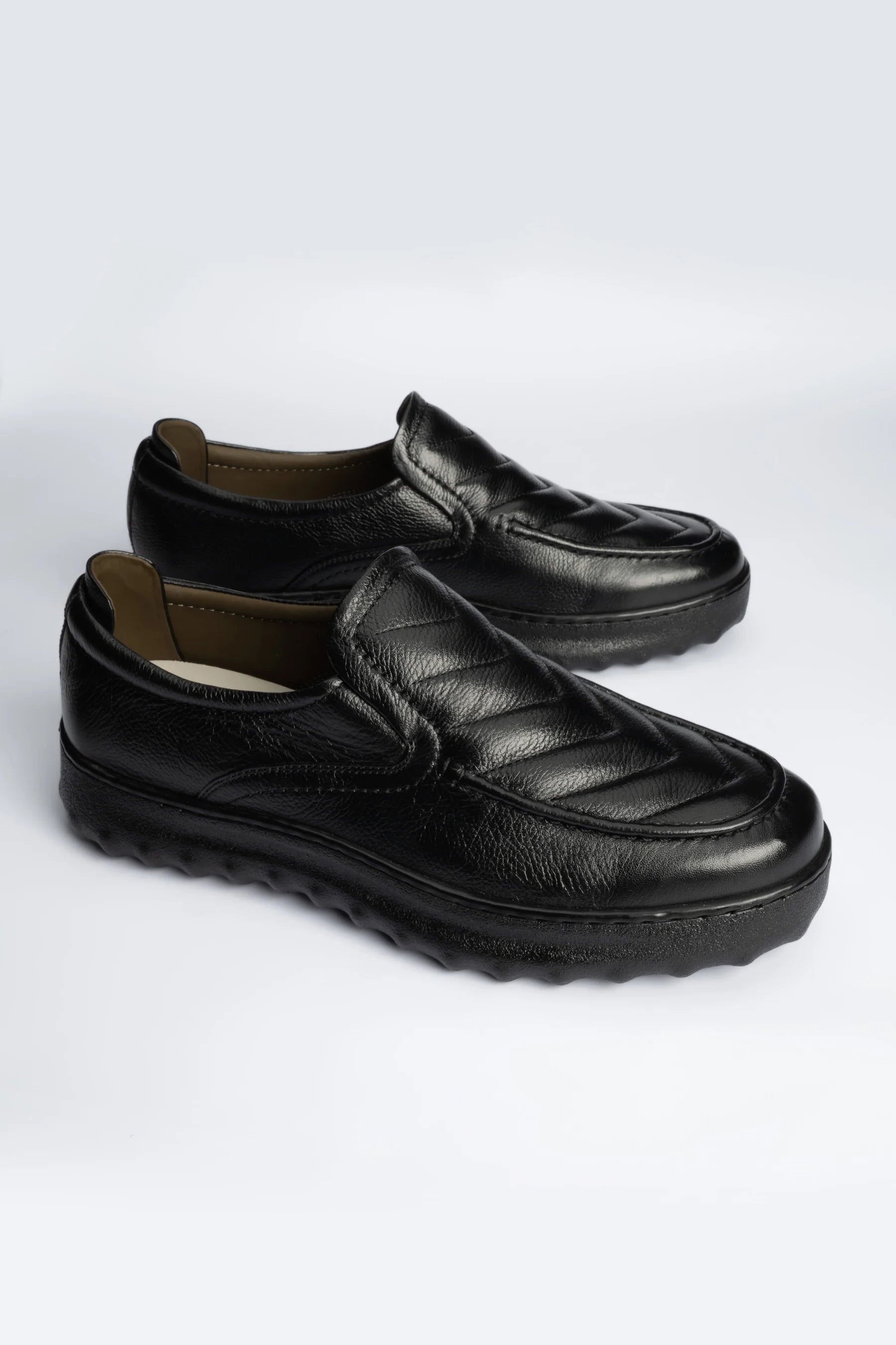 MONTAVELLE SLIP ONS