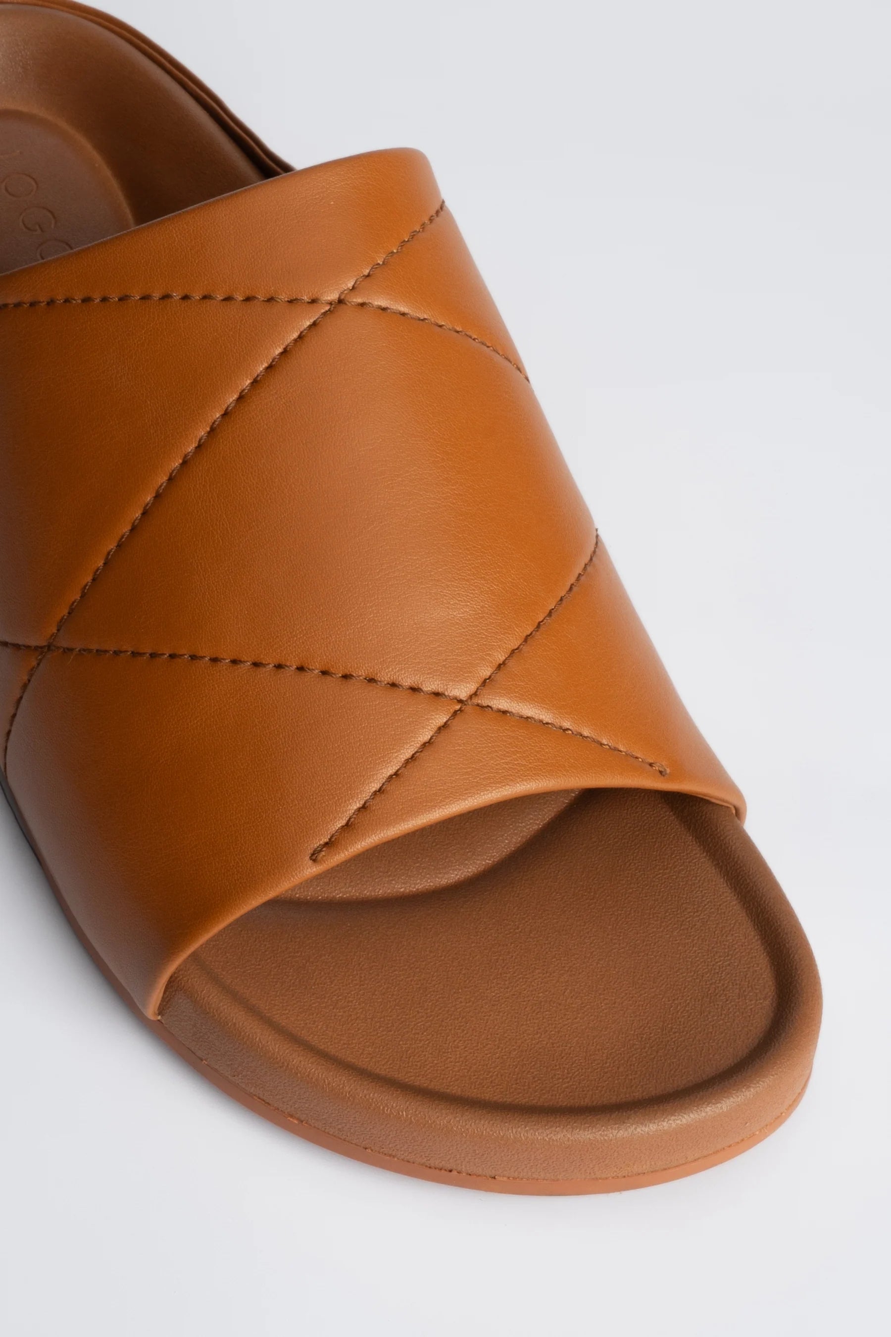 SAVELLANE SLIPPER