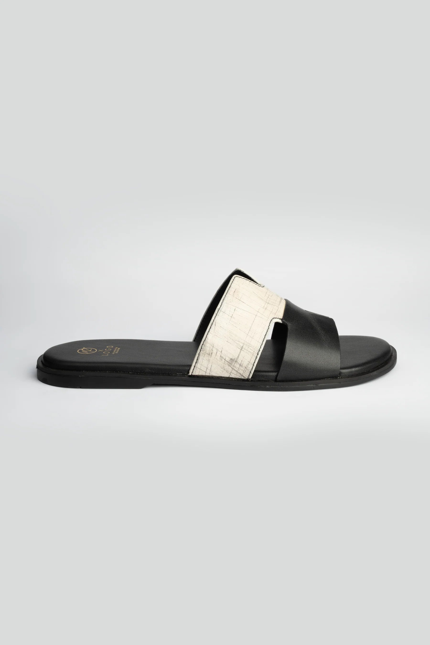 VALCOURTIQUE SLIPPER