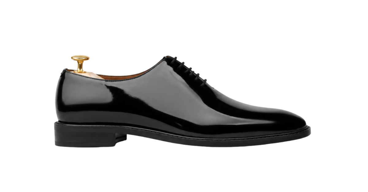 CARMELO - Men's Black Patent Leather Wholecut Shoe